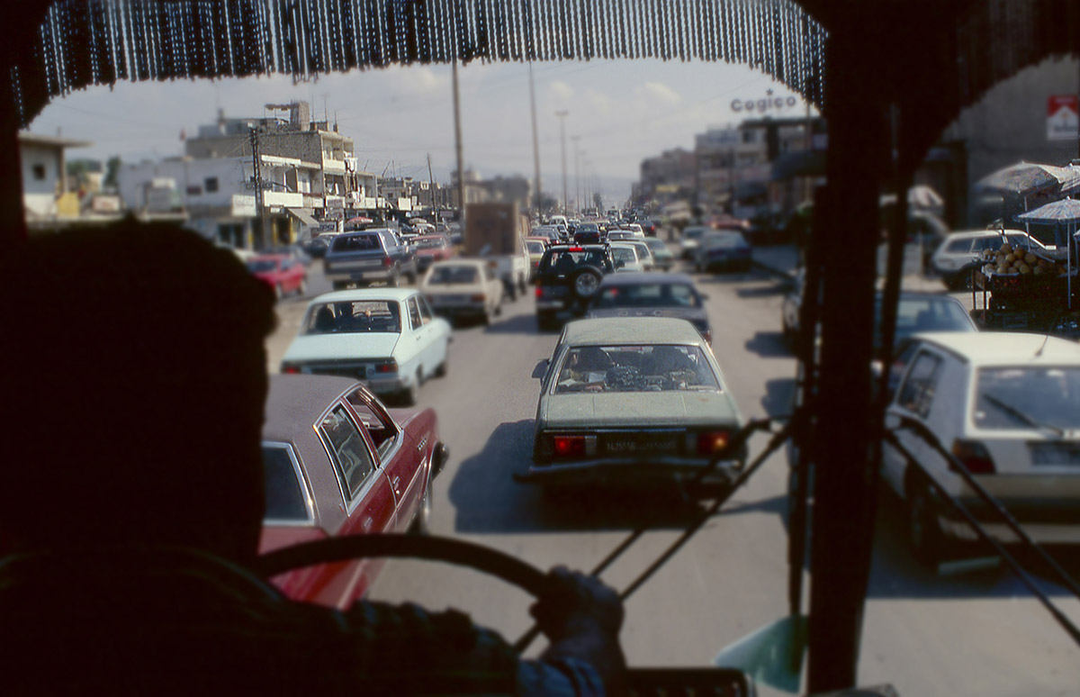 Verso sud, Beirut.